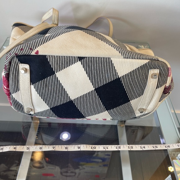 🌹 BURBERRY 🌹 tote bag - Picture 3 of 4